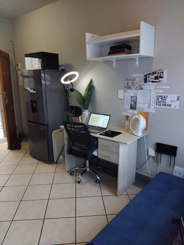 1 Bedroom Property for Sale in Potchefstroom North West